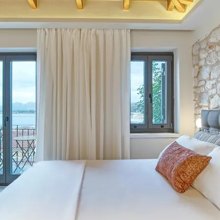 Sitovolonas Superior Hotel