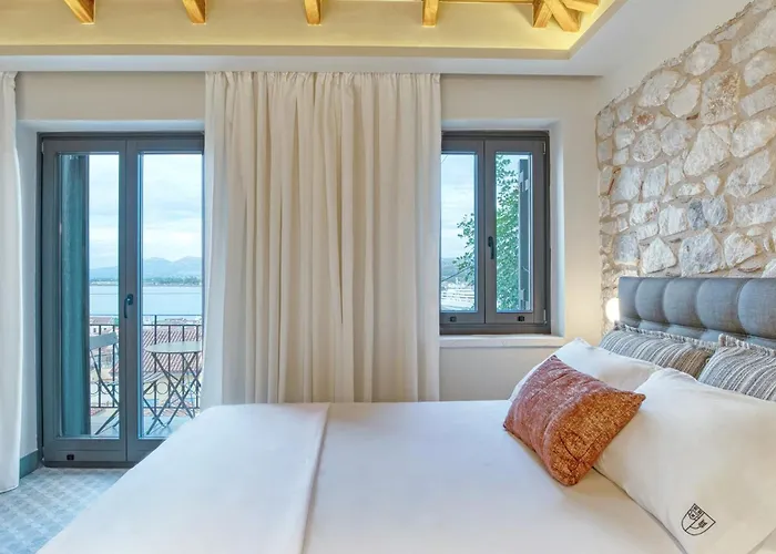 Sitovolonas Superior Hotel